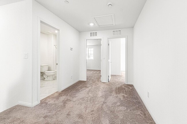 Building Photo - Brand New Build! Townhouse in the heart of Inspirada's Master Planned Community! available 4/1/2026