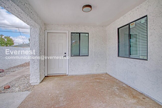 Building Photo - 2635 Hayden Rd