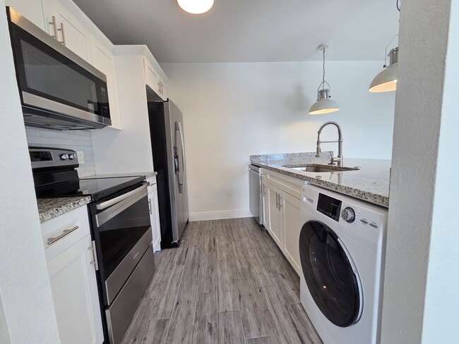 Building Photo - 455 US-19 ALT