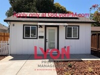 Building Photo - Modern Studio ADU with Premium Features!
