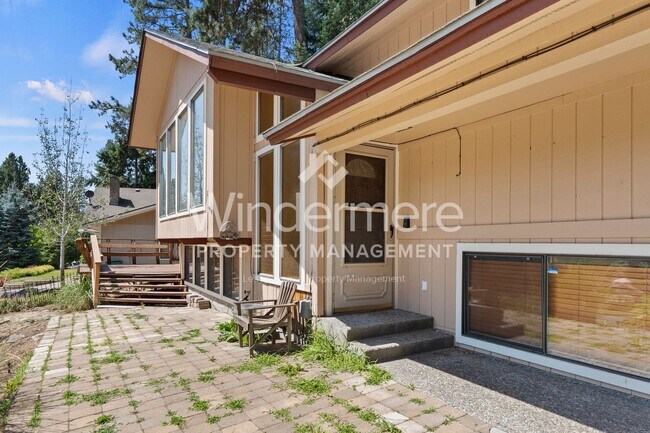 Building Photo - ***Coming Soon*** 4 Bed 3 Bath North Side Home nearly 2400 sq/ft Mead School District