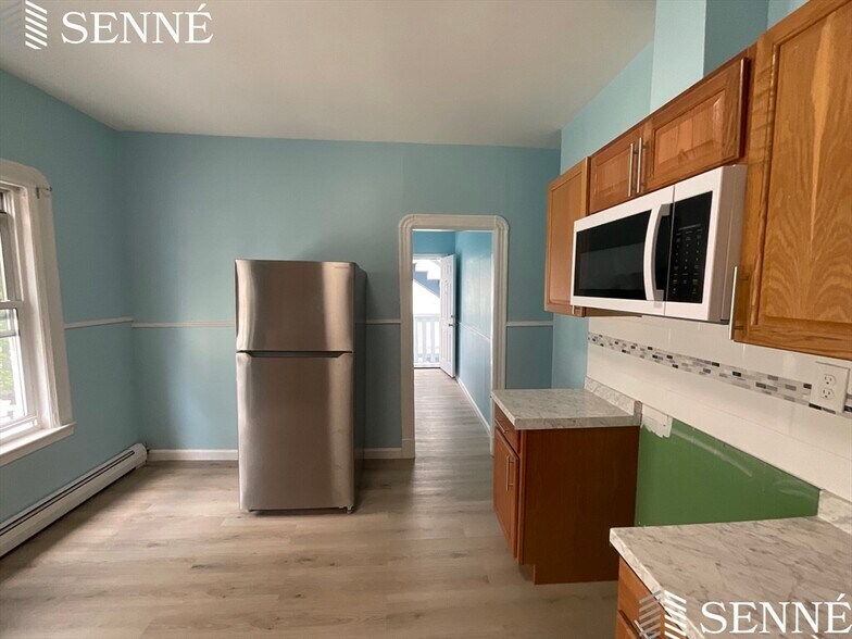 Building Photo - 97 Morrison Ave