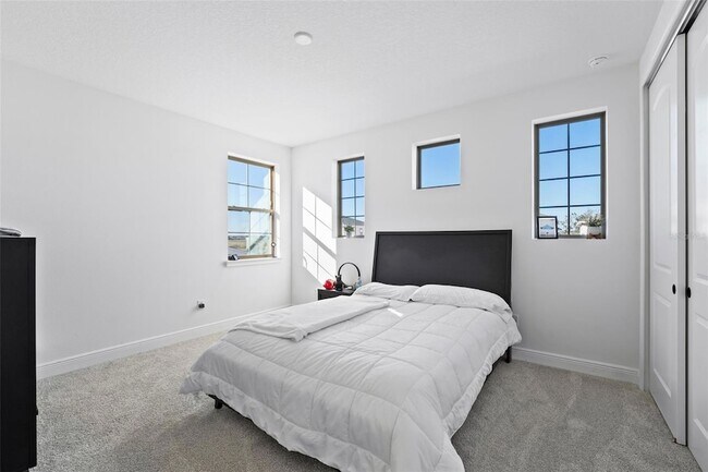 Building Photo - 5170 Buttonsage Dr