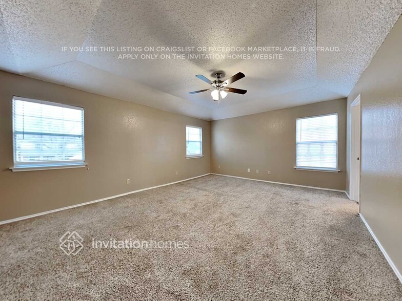 Building Photo - 4156 Hathaway Dr