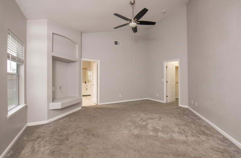 Building Photo - 7224 N Bonadelle Ave