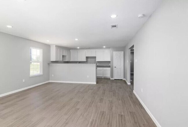 Building Photo - 23338 Sandpiper Trail