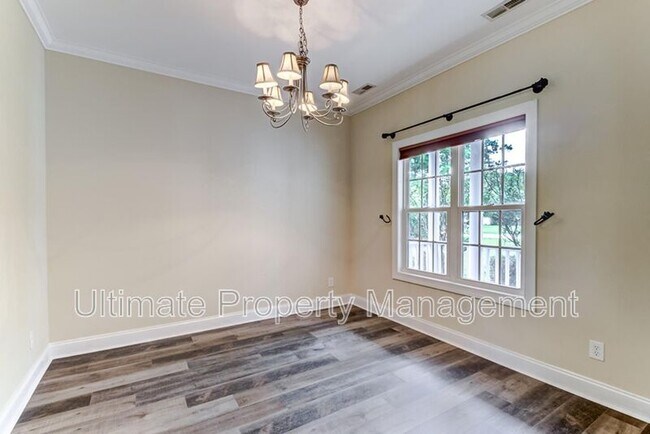 Building Photo - 118 Long Leaf Dr