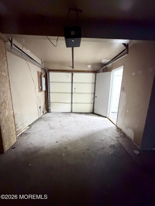 Building Photo - 1511 Railroad Ave