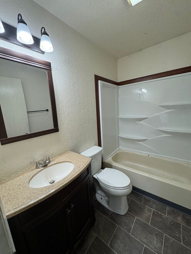 Building Photo - 8101 E 16th Ave