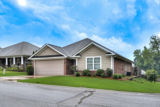 Building Photo - 2110 Red Maple Terrace