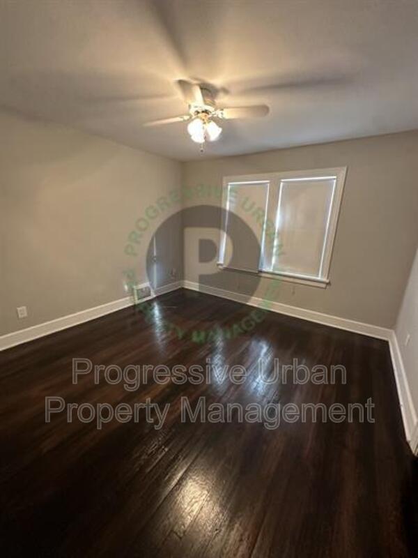 Building Photo - 1082 Hillstone Rd