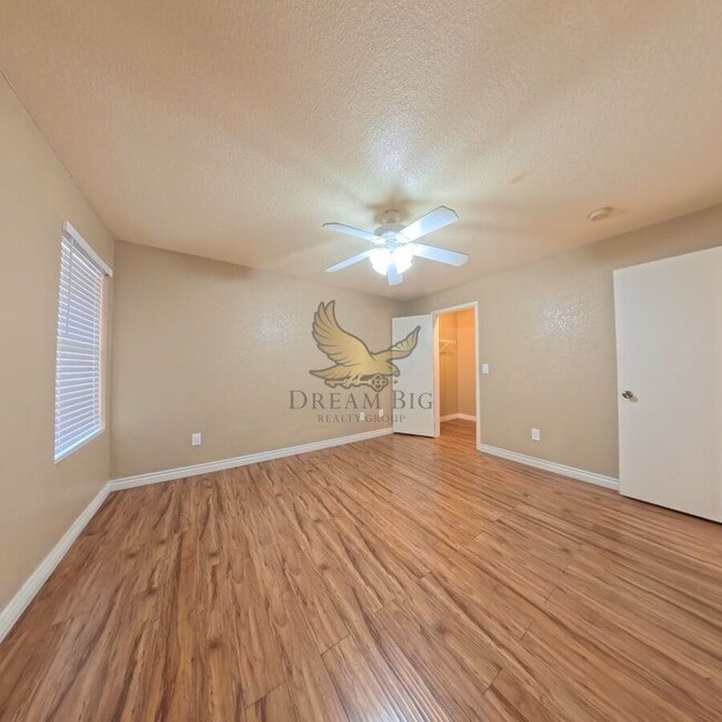 Building Photo - 8101 W Flamingo Rd