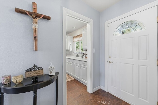 Building Photo - 855 N 3rd Ave