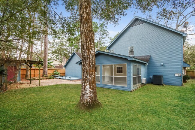 Building Photo - 461 Stephen F Austin Dr