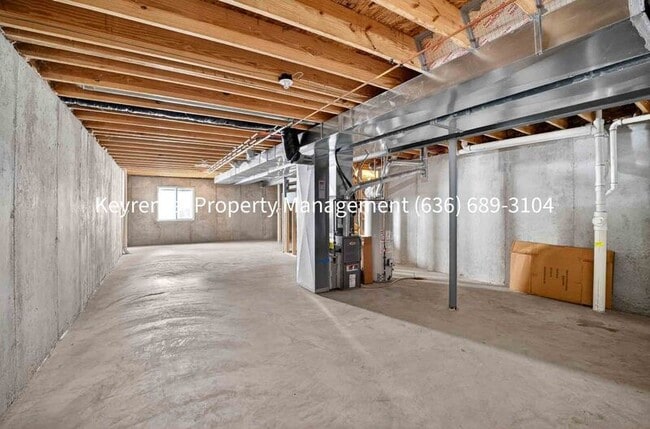 Building Photo - 229 Charlestowne Place Dr