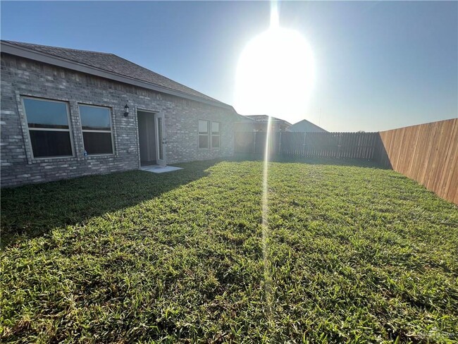 Building Photo - 2541 Sage Ln
