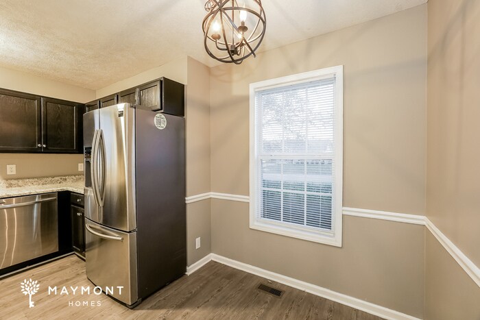 Building Photo - 451 Cranklen Cir