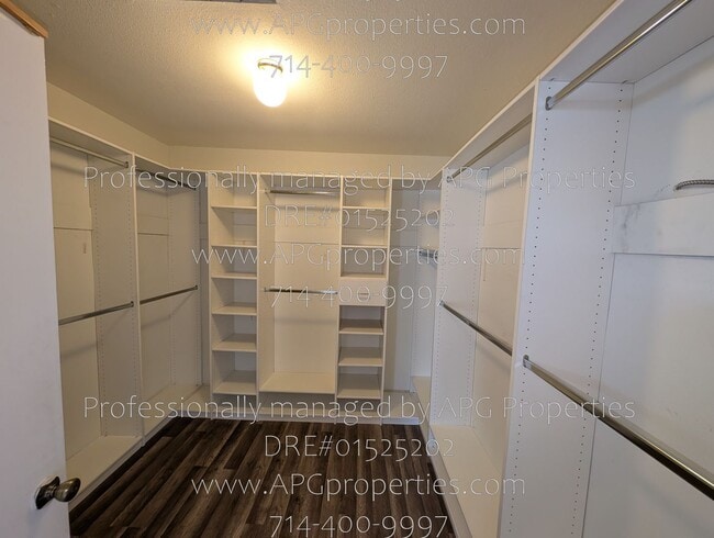 Building Photo - 1745 N Pheasant St