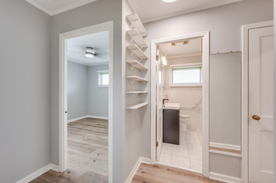 Building Photo - 176 Woodson Ln