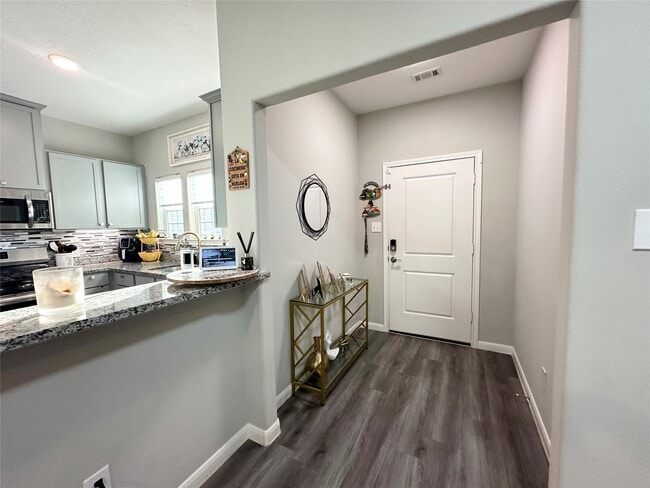 Building Photo - 844 Rd 5109