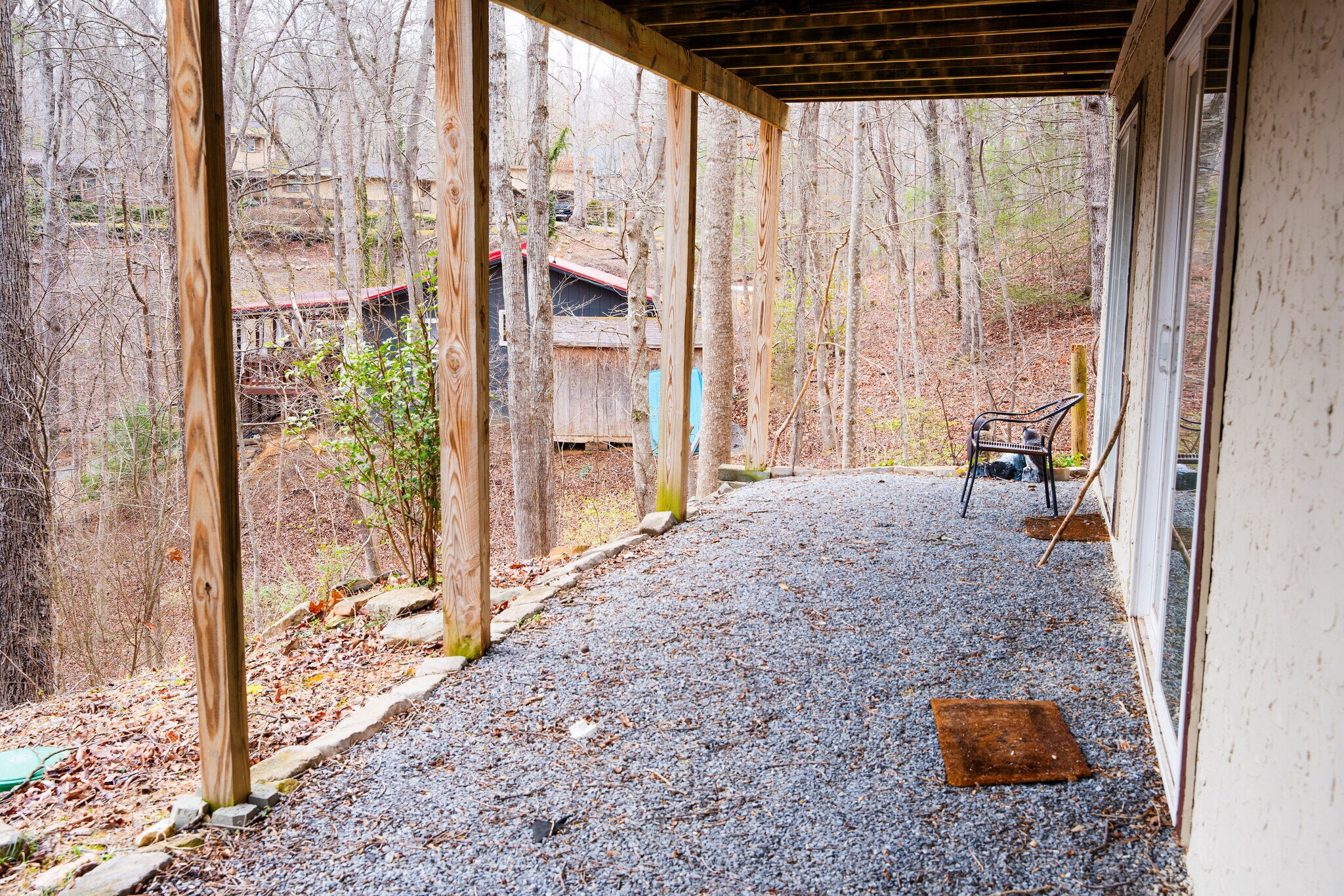 Building Photo - 425 Hemlock Ln