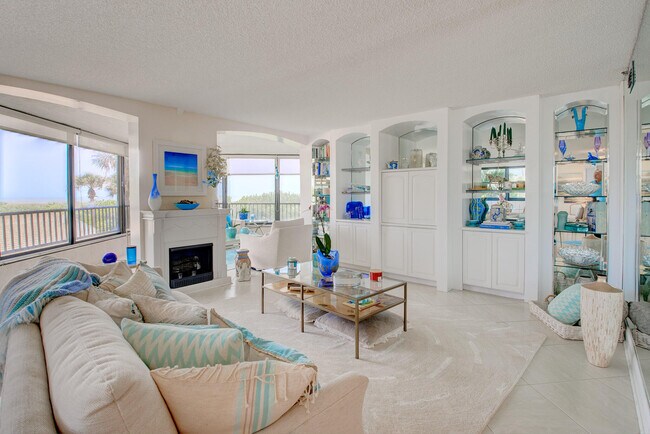 Building Photo - 2400 S Ocean Dr
