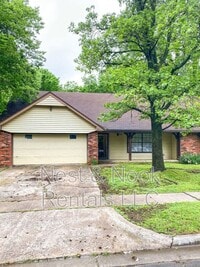 Building Photo - 13809 E 27th Pl