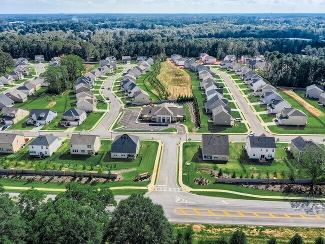 Building Photo - 248 Lake Vista Drive