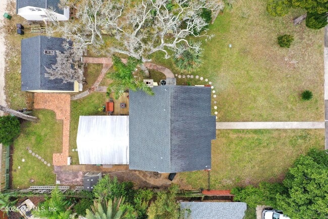 Building Photo - 29 Nelmar Ave