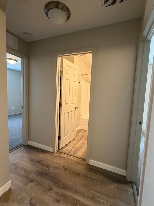 Building Photo - Beautiful 3 bed 2 bath home with flex room in Nampa just off Ustic and Middleton