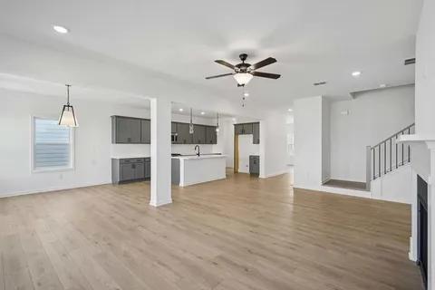 Building Photo - 5445 Hargrove Way