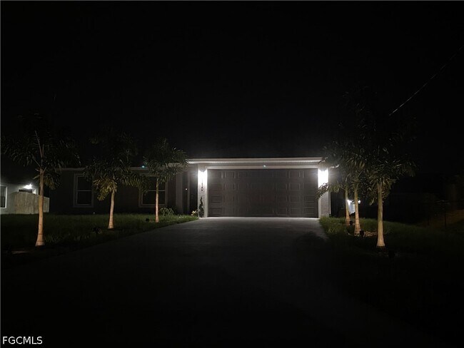 Building Photo - 4110 19th St SW