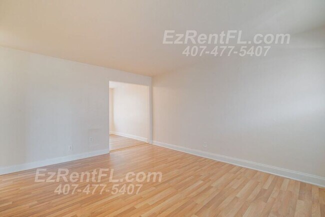 Building Photo - 801 N Sapodilla Ave