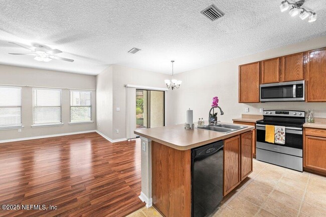 Building Photo - 763 Ginger Mill Dr