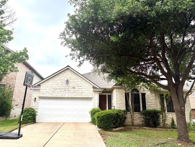 Primary Photo - 207 Kettleman Ln N