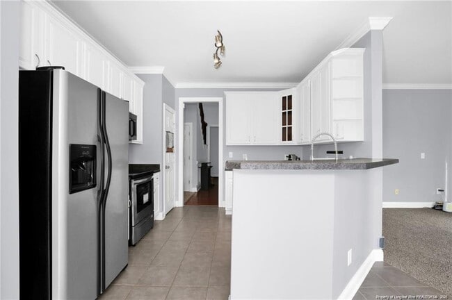 Building Photo - 427 W Summerchase Dr