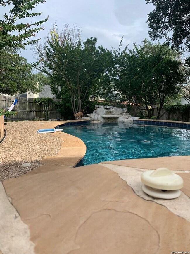 Building Photo - Spacious Fully Furnished Family Home with Heated Pool, Spa & Workshop in Arrowhead