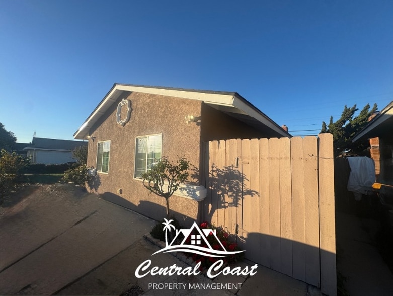 Building Photo - 0 W Williams St