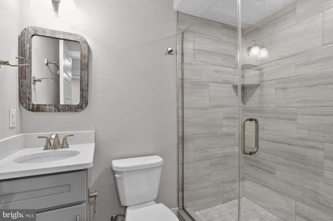 Building Photo - 2034 N Front St