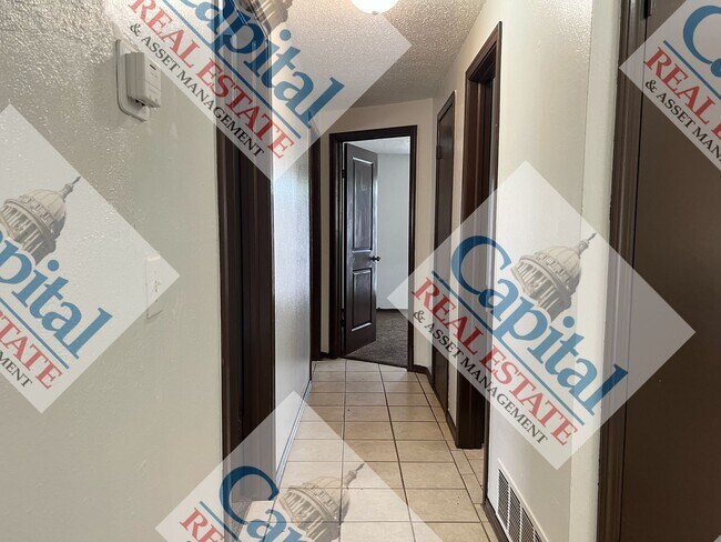 Building Photo - Welcome Home!