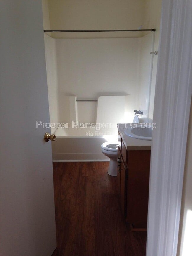 Building Photo - 64.5 Columbus St