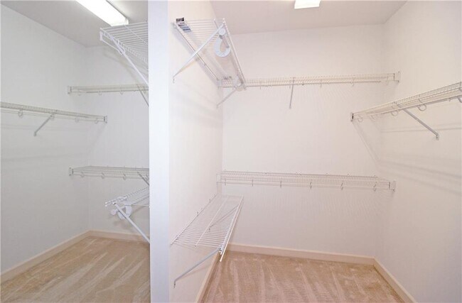 Building Photo - 7775 Tintern Trce