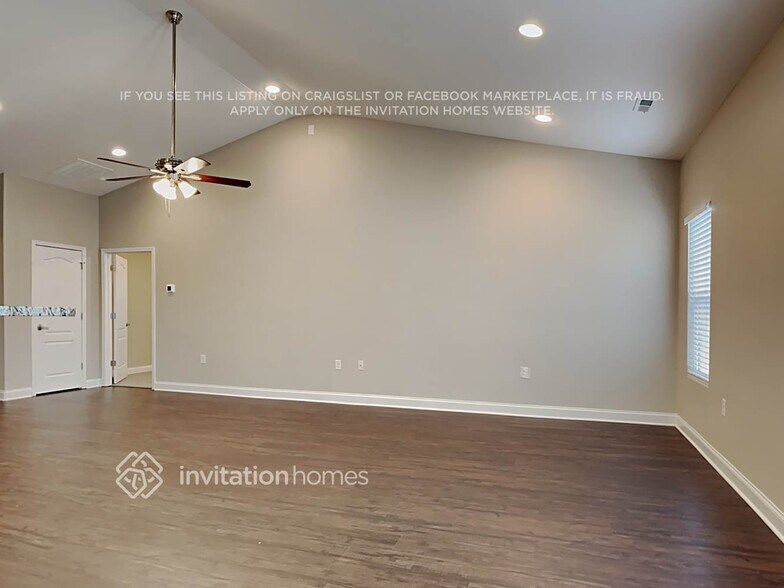 Building Photo - 1101 Black Diamond Dr