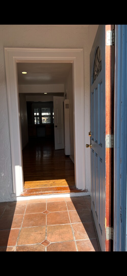 Building Photo - 3958 Normandie Ave
