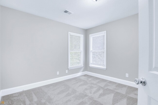 Building Photo - 2719 McCoy Ave