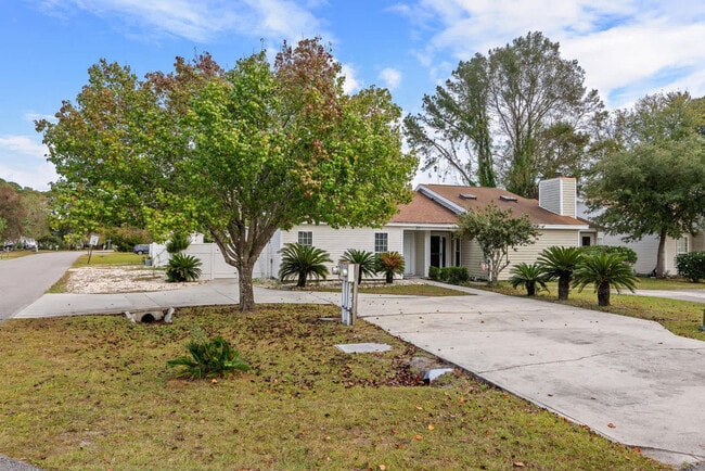 Building Photo - 30A Indian Oak Ln