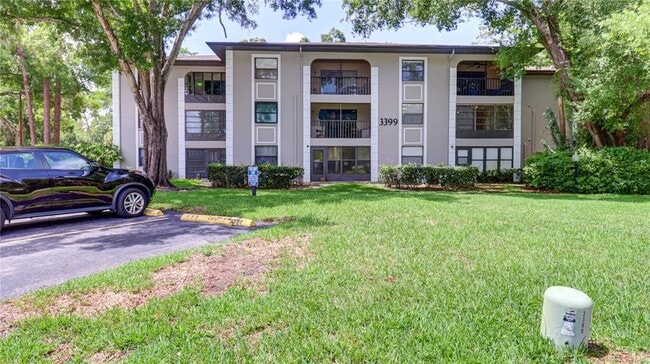 Building Photo - 3399 Mermoor Dr