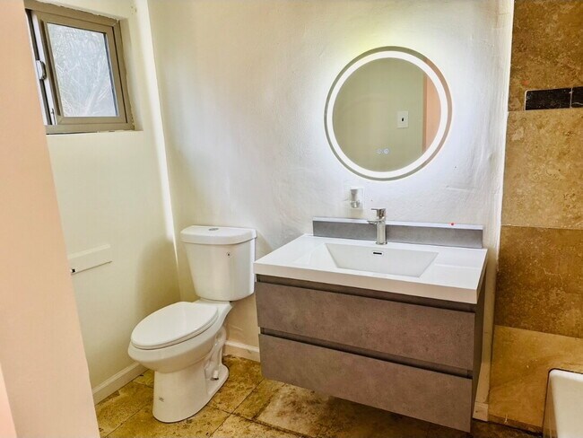 Building Photo - Bahama Palms, Newly Renovated 650 Sq Ft  1-Bedroom Riverside Retreat!