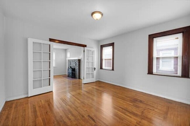 Building Photo - 1026 Schiff Ave