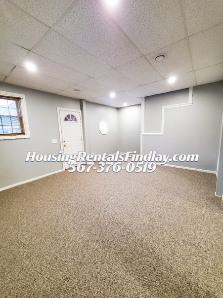 Building Photo - 333 Portz Ave